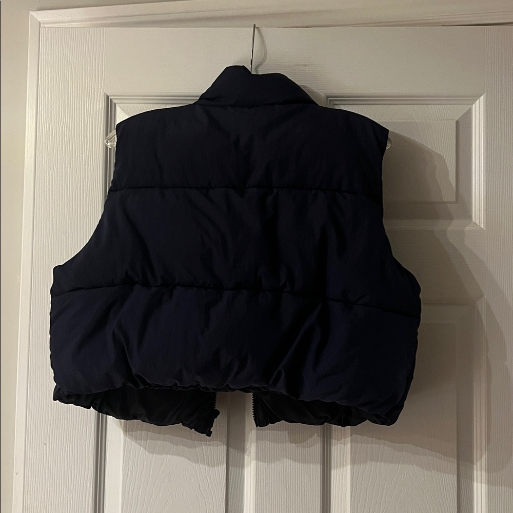 H&M Midnight Blue cropped Puffer Vest - Picture 3 of 3